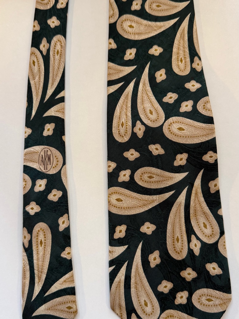 Vintage AKM Anne Klein Men Silk Tie Green Gold Paisley Handmade Italy 90s